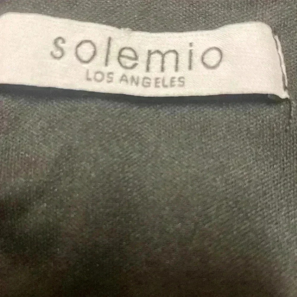 SOLEMIO pink sequin cropped halter size Large EXC CON - Picture 2 of 8